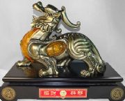 招財(cái)辟邪